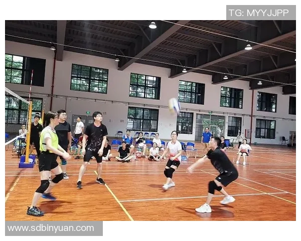 广州排球队荣登排球灵活性排行榜第一名展现卓越实力与团队合作精神