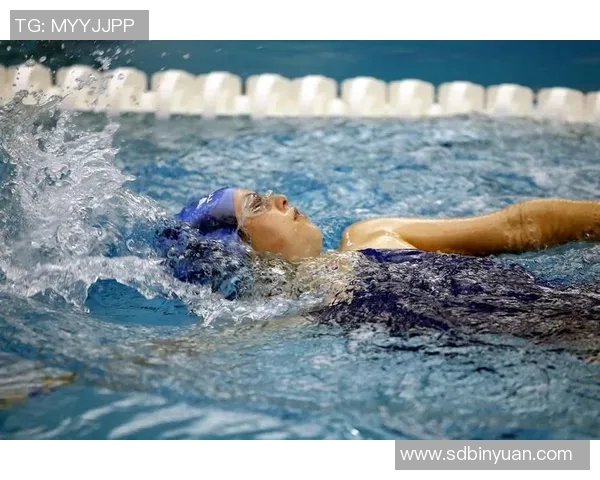 游泳入门技巧全面解析 从零基础到自信畅游的快速指南