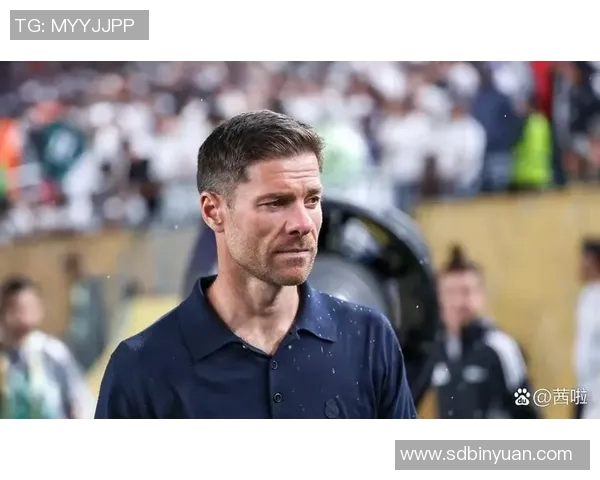 皇马与巴黎圣日耳曼激情对决直播全程回顾与精彩瞬间分析