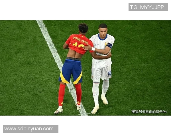 动漫角色与足球明星的奇妙联动与影响力探讨